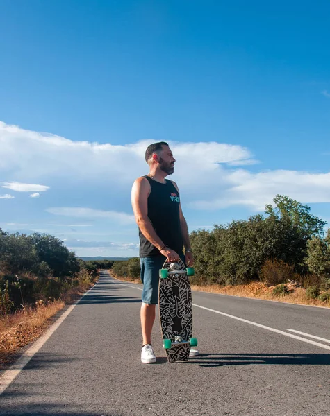 Young Man Skateboard Man Surf Skate Surfing Highway Small Town — Fotografia de Stock