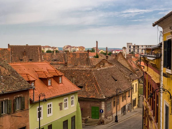 Ulice Pobliżu Małego Placu Sibiu Rumunia — Zdjęcie stockowe