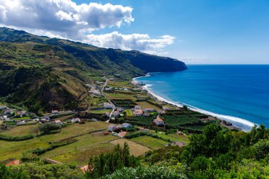 Azores Adası - Santa Maria kıyıları ve plajları
