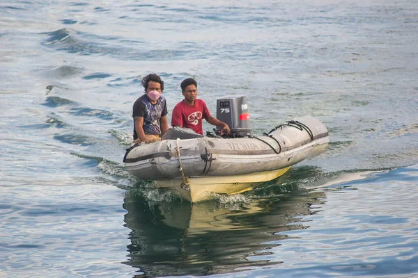 Sorong West Papua Indonesië September 2021 Bemanningen Van Pinisi Schip — Stockfoto