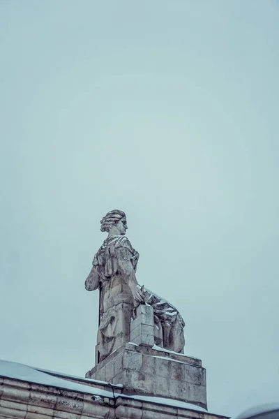 Statue Contre Ciel Photo Dans Après Midi — Photo