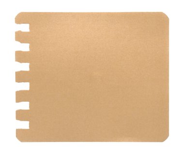 Kahverengi kağıdın beyaz arkaplanda izole edilmiş üst görünümü. Geri dönüştürülmüş kağıt.