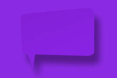 Mor arka planda, konuşma baloncukları şeklinde mor bir kağıt. İletişim balonları. Tasarım.