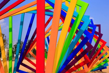 Modern inşaat çeliği, gelecekte gerçeküstü tasarım, yedi renk