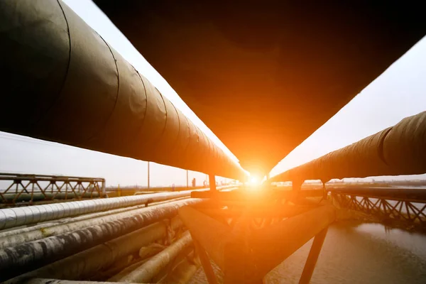 Ölpipelines Und Ventile Industrieanlagen — Stockfoto