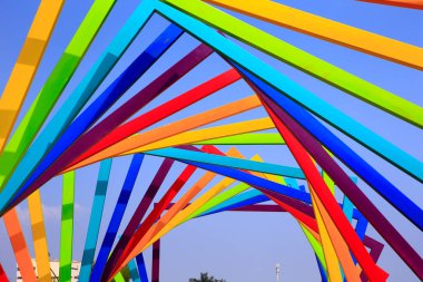 Modern inşaat çeliği, gelecekte gerçeküstü tasarım, yedi renk