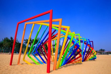 Modern inşaat çeliği, gelecekte gerçeküstü tasarım, yedi renk