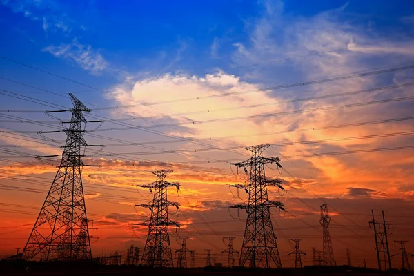 Torre Eléctrica Silueta Atardecer —  Fotos de Stock