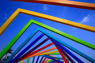 Modern inşaat çeliği, gelecekte gerçeküstü tasarım, yedi renk