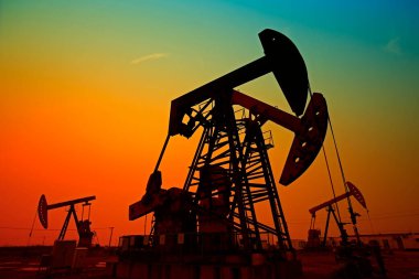 Petrol pompası, endüstriyel ekipmanlar