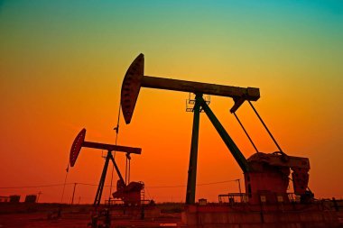 Petrol pompası, endüstriyel ekipmanlar