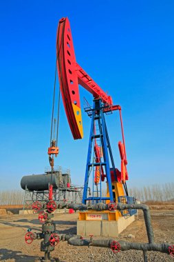 Petrol pompası, petrol endüstrisi ekipmanları