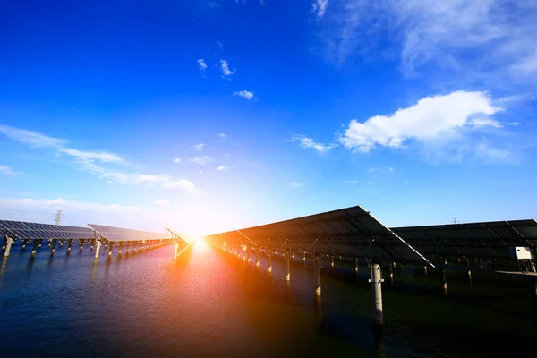 Paneles Solares Agua — Foto de Stock
