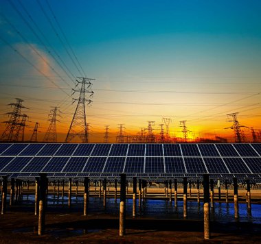 Güneş panelleri ve pilonlar, yeşil çevre koruması