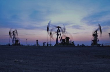 Metal döküm ve endüstriyel fabrikalar.