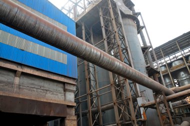 Çelik fabrikalarındaki boru hattı valf tesisleri 