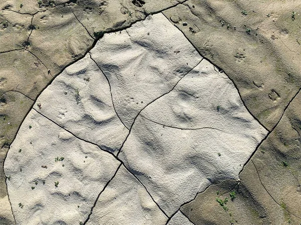 Çatlak duvar kâğıdı. Arkaplan