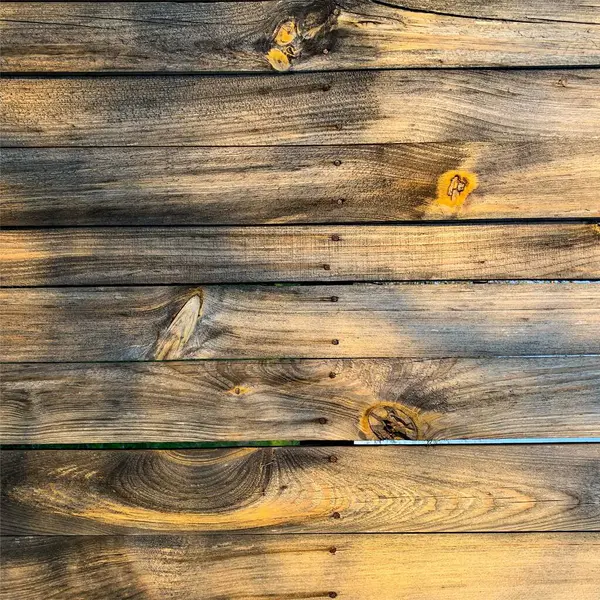 Ahşap duvar arka planı. Çit arkaplanı. Tahtadan yapılmış kalas.