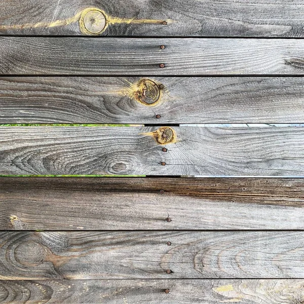 Ahşap duvar arka planı. Çit arkaplanı. Tahtadan yapılmış kalas.