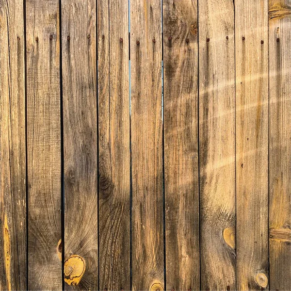 Ahşap duvar arka planı. Çit arkaplanı. Tahtadan yapılmış kalas.