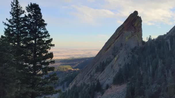 Flatirons Rock Formations Boulder Colorado Usa Sunset — Stockvideo