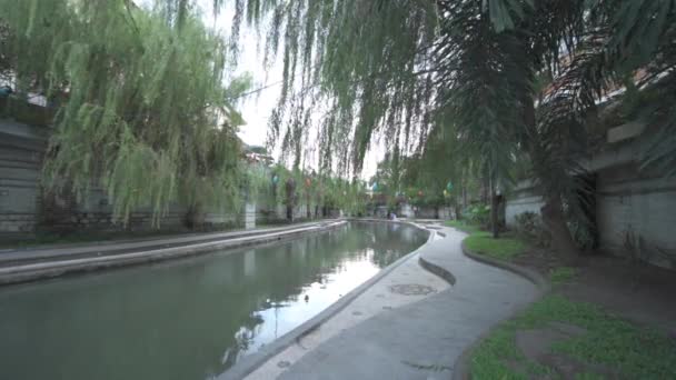 Clean Tukad Badung River Denpasar City Bali — Vídeo de stock