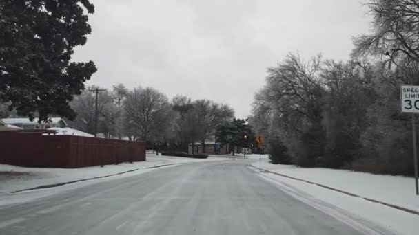 Richardson Dallas Texas Febrero 2022 Icy Road Street Cubierto Por — Vídeo de stock