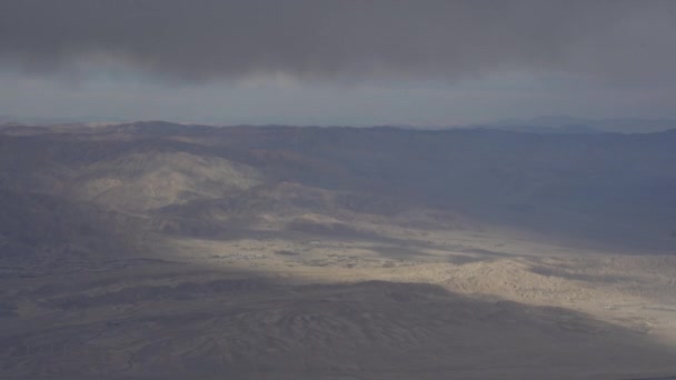 Vista Topo Das Montanhas San Jacinto Para Coachella Valley Desert — Vídeo de Stock