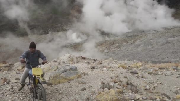 인도네시아 Garut West Java Indonesia Active Crater Lava Ash Fragmental — 비디오