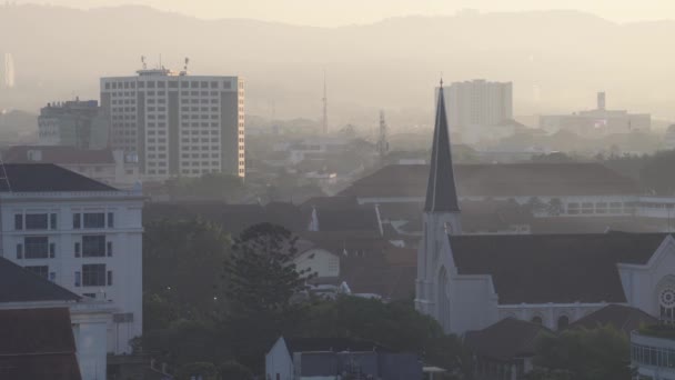 Bandung Västra Java Indonesien Stadsbild Skyline Buildings Morning Sunrise Haze — Stockvideo