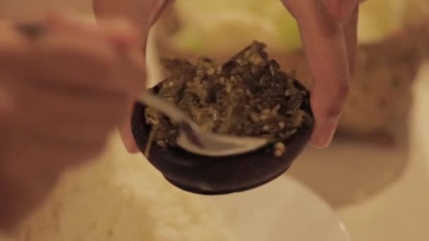 Πικάντικη Ινδονησιακή Σάλτσα Τσίλι — Αρχείο Βίντεο