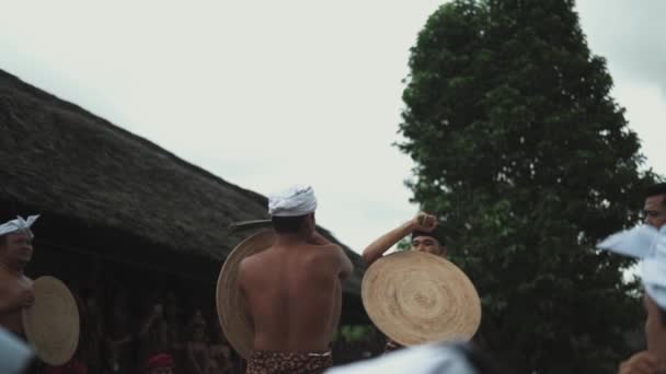 Bali Indonesia Juni 2022 Perang Pandan Mekare Kare Tradisi Perjuangan — Stok Video