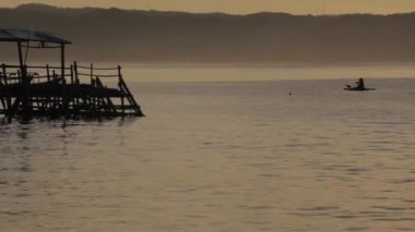 Pangandaran Doğu Sahili, Batı Java, Endonezya 'da Güzel Huzurlu Gün Doğumu