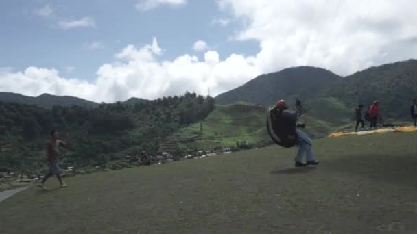 Paragliding Recreational Competitive Adventure Sport Flying Paragliders Hilltop Puncak Cisarua — 비디오