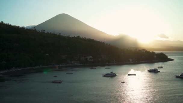 Sunset Mount Agung Volcano Jemeluk Bay Amed Beach Karangasem East — Video
