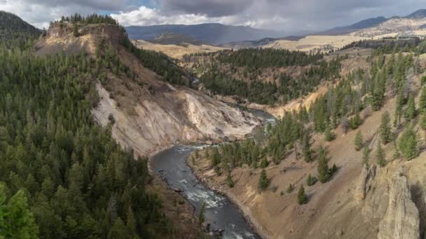 Yellowstone Nehri Ndeki Calcite Springs Yellowstone Ulusal Parkı Nın Büyük — Stok video