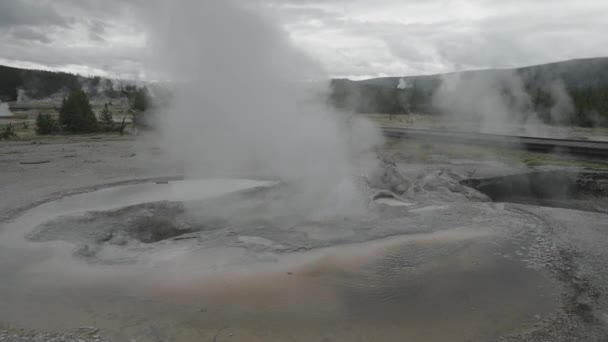 Biscuit Basin Geyser Actieve Hydrothermale Gebied Supervulkaan Yellowstone National Park — Stockvideo