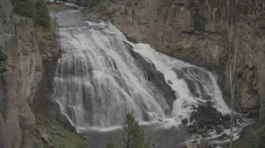 Gibbon Şelalesi Yellowstone Ulusal Parkı Wyoming Yavaş Hareketi 'nde
