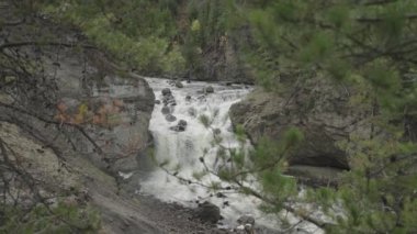Yellowstone Ulusal Parkı 'nda Firehole Falls Şelalesi Wyoming Yavaş Hareketi