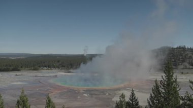 Yellowstone Ulusal Parkı 'nda Büyük Prismatik Bahar Wyoming Birleşik Devletlerin En Büyük Baharı