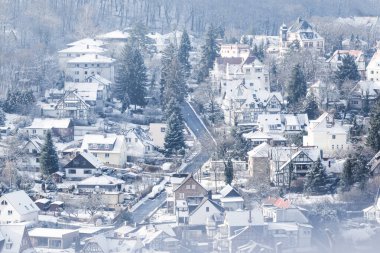 Kış anları, Harz dağlarındaki Wernigerode şehri manzarası.