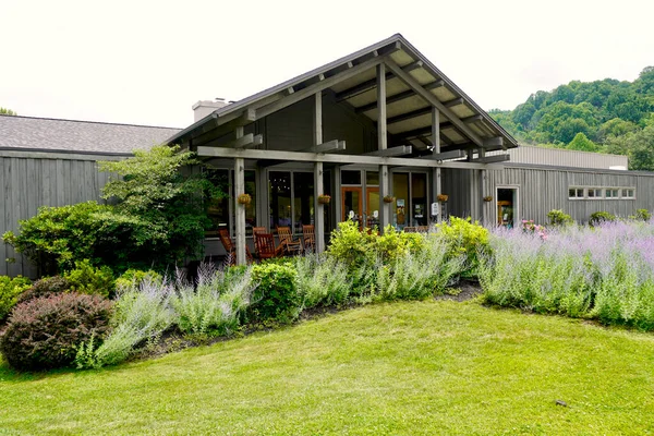 Historic Peaks Otter Lodge Built National Park Service Man Made — Stockfoto