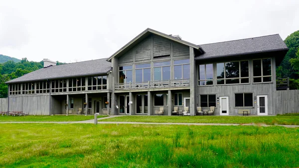 Historic Peaks Otter Lodge Built National Park Service Man Made — Stockfoto