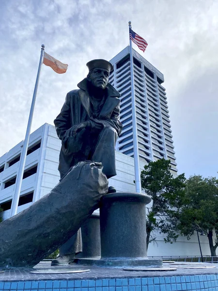Jacksonville Florida Lone Sailor Naval Memorial Statue Liberty Hound John — Stock Photo, Image