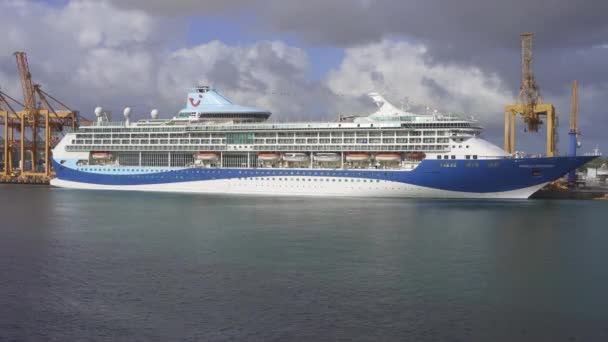 Bridgetown Barbados Marella Discovery Cruise Ship Owned Tui Cruises Operated — Vídeo de Stock