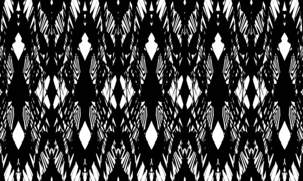 Operasyon sanatındaki çarpık desenler göz yanılsamasını büyülüyor.