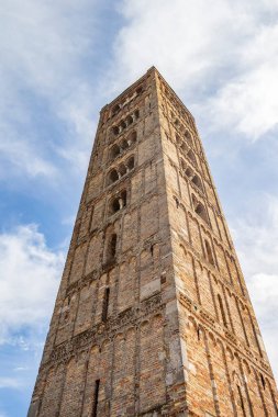Pomposa Manastırı 'nın Roma çan kulesine bakın, Ravenna - İtalya
