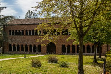 Pomposa Manastırı 'nı seyret. Codigoro, Ferrara - İtalya