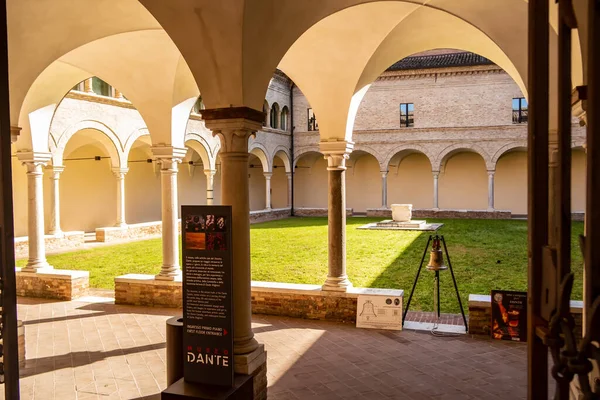 Blick Auf Das Dante Alighieri Museum Ravenna April 2022 Ravenna — Stockfoto