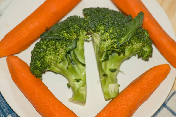 Brocoli Carottes Sur Assiette — Photo